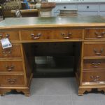 495 8370 WRITING DESK